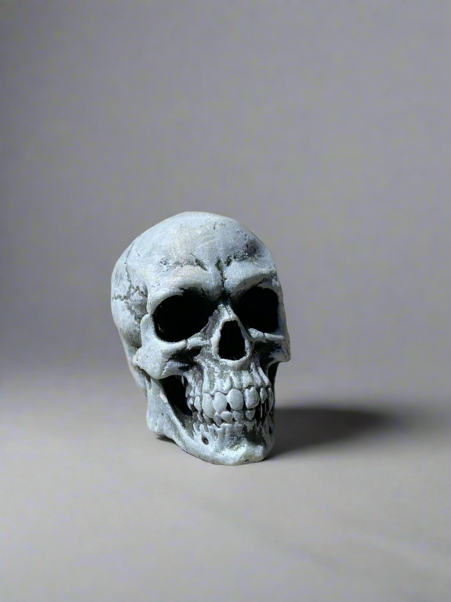 Mini Resin Skulls – Hand-Painted Halloween Decor, Gothic Home Accents (Set of 3)