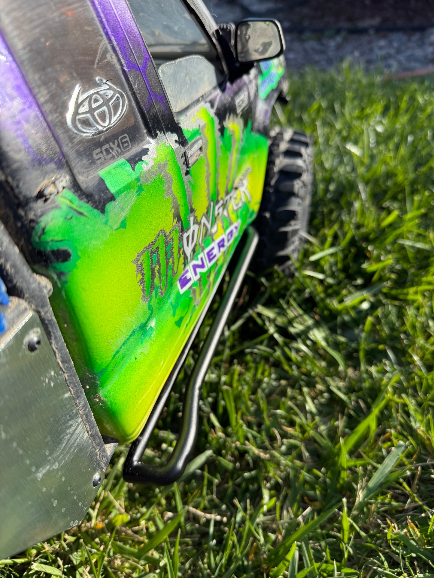 Rock Sliders with Kickout for Axial SCX6